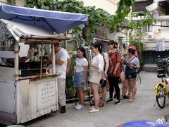 -阿婆油墩子(五里桥路188弄小区店)