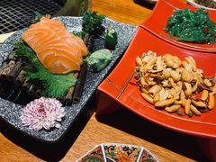 -肉魁屋·烧肉·烧鸟·酒场(高新店)