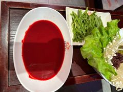 -洞子口重庆鲜货火锅(楚翘城旗舰店)