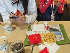 -麦当劳(军博店)