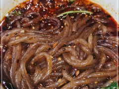 -万记麻辣烫国展总店