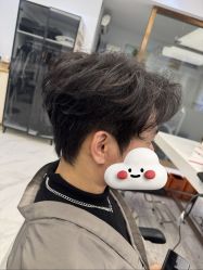 -镁连社·美联社
