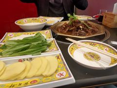 麻酱油麦菜-芦月轩羊蝎子(北蜂窝店)