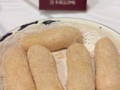 -鲁哥饭店(北正街店)