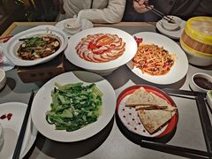 -褚记烤鸭·南京家常菜(雨花客厅店)