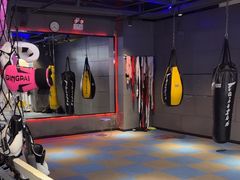 -开阳里游泳健身