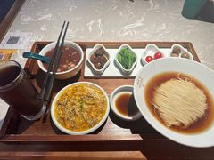 -松鹤面馆·古法焖肉面(观前店)