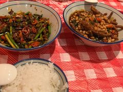 -荆九爷爆炒桥头三嫩(云南北路店)