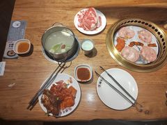 -韩京炭火烤肉自助料理(柯桥万达店)