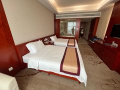 -兴芮温泉度假区