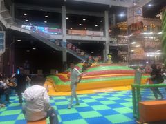 -蒙特利亲子乐园