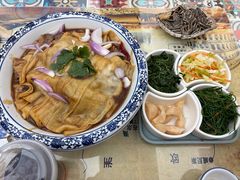 -壹阁胡羊焖饼(特色小吃街店)