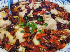 骨汤水煮鱼-川人百味(海悦天地店)