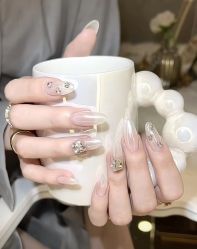 -LILY NAILS美甲美睫