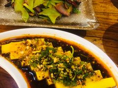 -滇香肴·云南菜蒸汽石锅鱼(云南北路店)