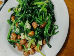 果仁菠菜-老北京褡裢火烧·任记