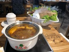 -珍巴奴毛肚牛肉小火锅(四惠店)