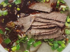 -牛一嘴·兰州牛肉面·大盘鸡(财富中心店)