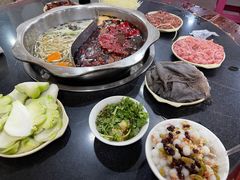 -储奇门鳝鱼火锅(总店)