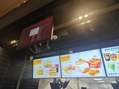 -麦当劳(合肥南站候车层)