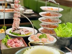 -得意咚瓜·顺德鱼生·冬瓜火锅(深圳首店)