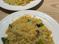 -滋味满屋美食坊(上海街店)