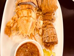 -两兄弟Song Pee Nong(2号店)