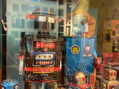 -恋物百货商店(华侨城店)