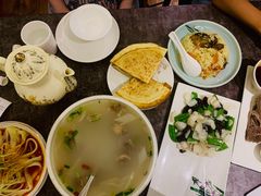 饼馕-贯贯吉·清真餐厅(浙江中路店)