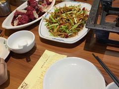 -九转小磨·非遗东北菜(群力店)