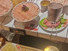 -旧街市鲜货老火锅(大光路店)