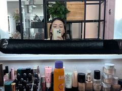 -ME觅妆·定制美妆·彩妆私教(菱角湖店)