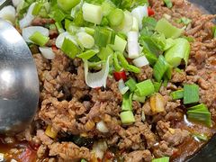 酸菜牛肉火锅-银满斗(步行街总店)