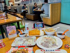 -银记肠粉店(南方医院店)