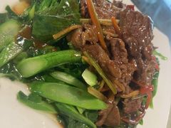 芥兰炒牛肉-潮人姐妹轩(海宁路店)