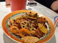 香锅牛蛙-禄鼎记·排队俩小时都要吃的酸菜鱼(石牌桥店)