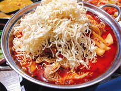 -老闵田螺馆·南昌特色小炒(梦时代店)