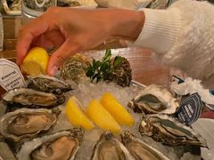 -斯普汇生蚝牛排馆(中骏世界城店)