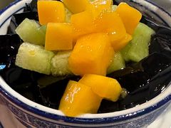 -蝴蝶里·粤菜·点心(滨江龙湖店)