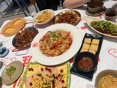 -肥肥虾庄·金牌油焖大虾(杨园滨江时代walk店)