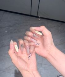 -初瞳专营美睫美甲
