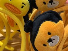 -名创优品(北京新中关购物中心地铁层店)