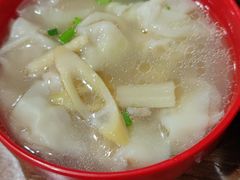 -继红顺河抄手名小吃