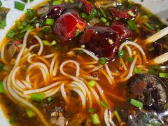 辣子鸡-越洋肖氏老米线(杨家坪店)