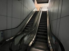 -泰康拜博口腔(松江印象城臻尔店)