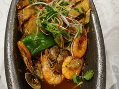 渔娘炖杂鱼-渔娘渔家丹东海鲜(东直门店)