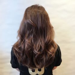 -PE SALON