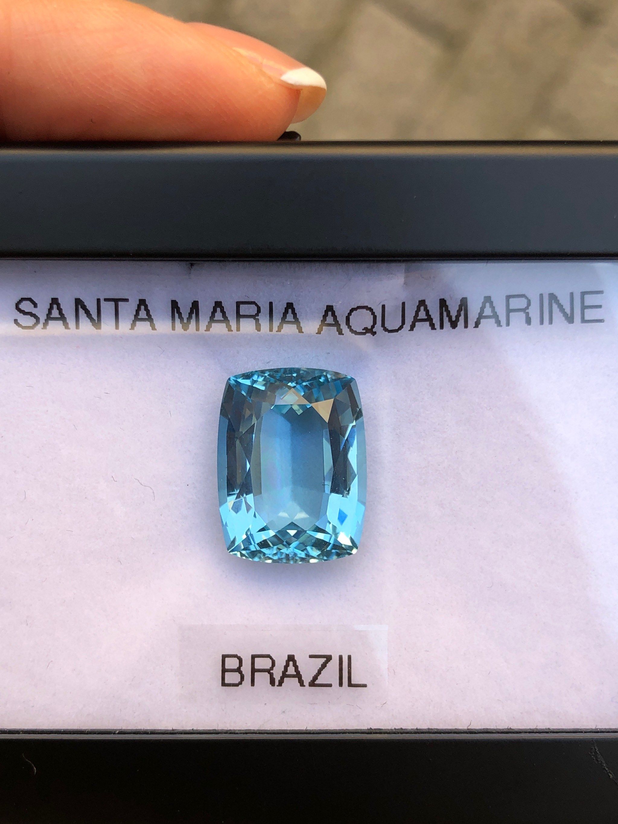 这就是马尔代夫海水的颜色呀