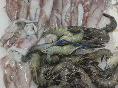 -渔人湾码头海鲜市场负二楼