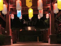 -七彩云南古滇温泉山庄